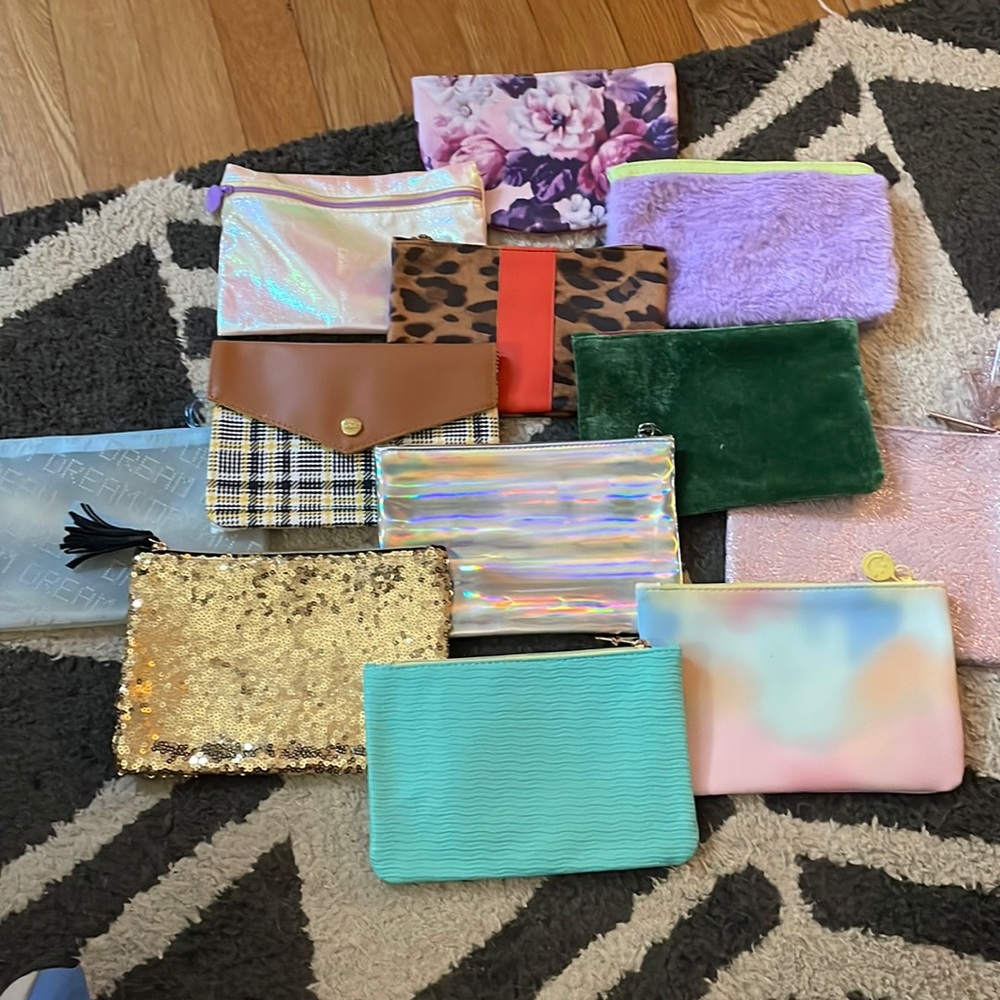 Ipsy MakeUp Bags Lot of 12 Make Up Bags Never Used